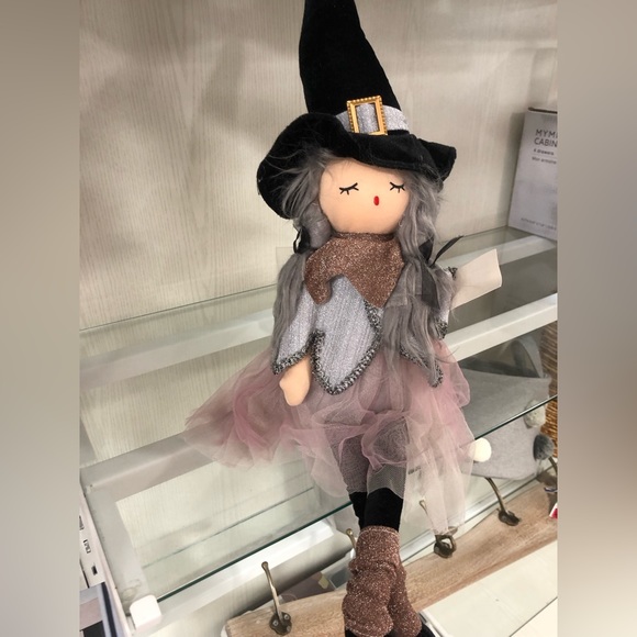 Halloween Pink/Purple Witch - Picture 4 of 4